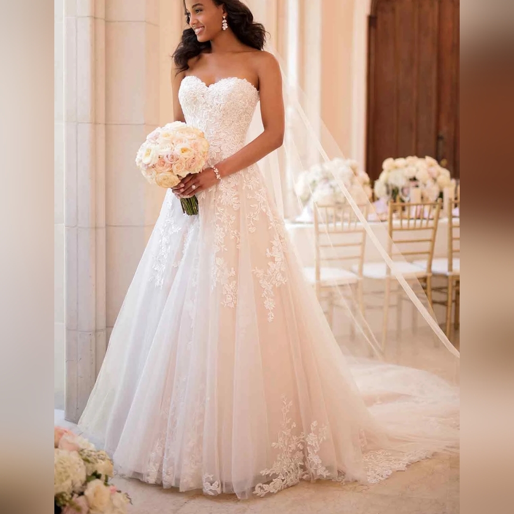Stella York #6776 A Line Moscato Lined Wedding Dress